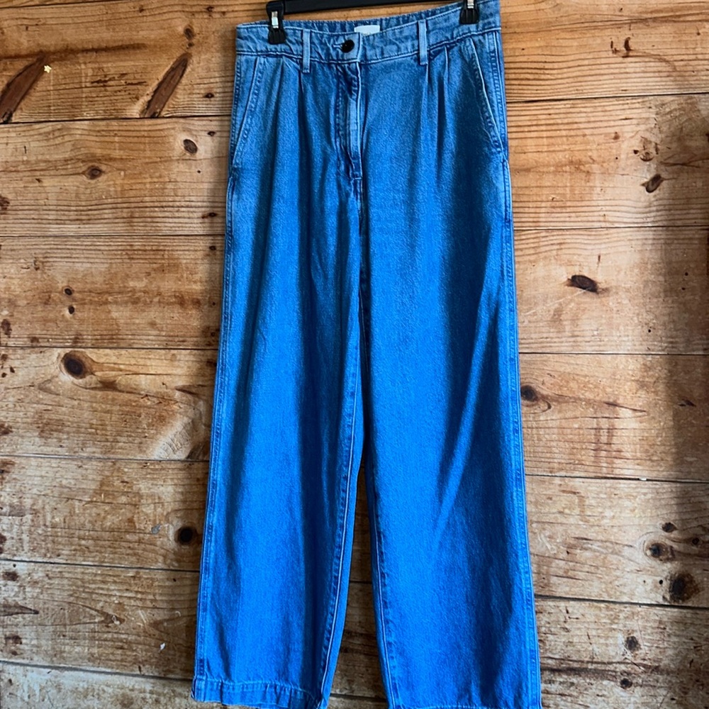 Wilfred Free Pleated Jeans